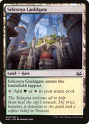 {C} Selesnya Guildgate [Modern Masters 2017][MM3 246]